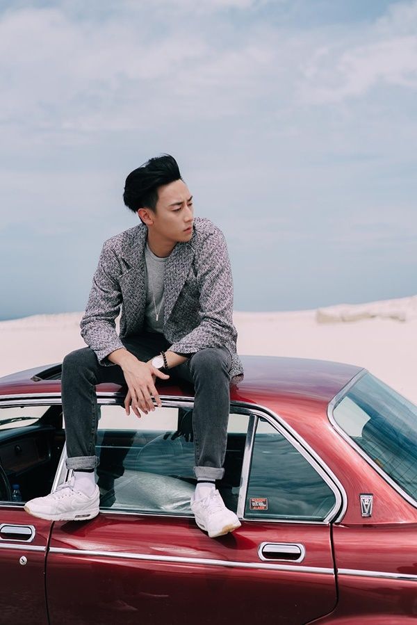 ‘Nam thần’ Rocker Nguyễn chính thức gia nhập Vpop với MV đẹp long lanh