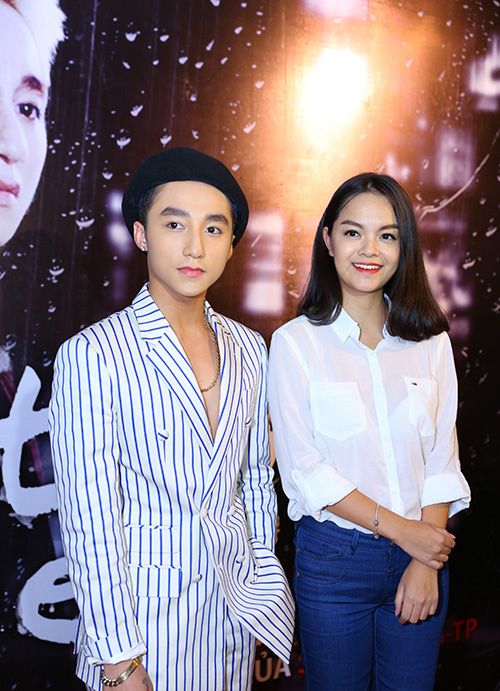 Không kết bạn Facebook, Phạm Quỳnh Anh vẫn gửi tâm sự đến Sơn Tùng M-TP ngày chia tay ảnh 1 Sơn Tùng M-TP và Phạm Quỳnh Anh.