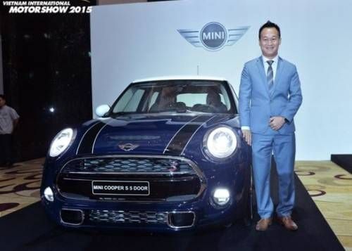 Một mẫu xe MINI Cooper sẽ xuất hiện tại triển lãm.