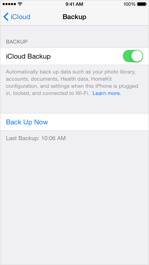Bạn có thể sao lưu bằng cách backup lên iCloud nếu dung lượng iCloud của bạn đủ lớn