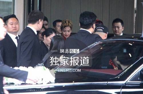 Cô dâu xinh đẹp Angela Baby.