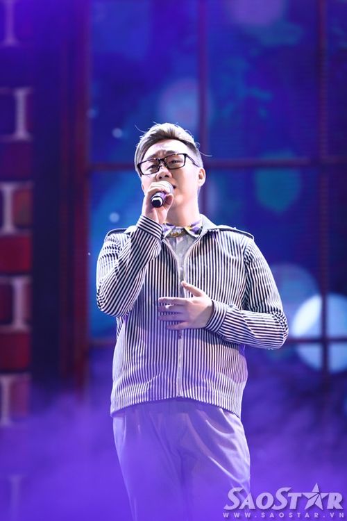 Trung Quân Idol thể hiện bản hit “khủng” Chưa bao giờ. Vừa qua, anh chính thức xác nhận mình sẽ tham gia chương trình The Remix - Hòa âm ánh sáng 2016.