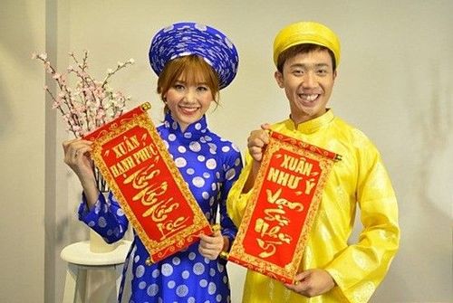 Trấn Thành - Hari Won từng thực hiện bộ ảnh xuân với những cách tạo dáng cực “xì-tin”, đáng yêu.