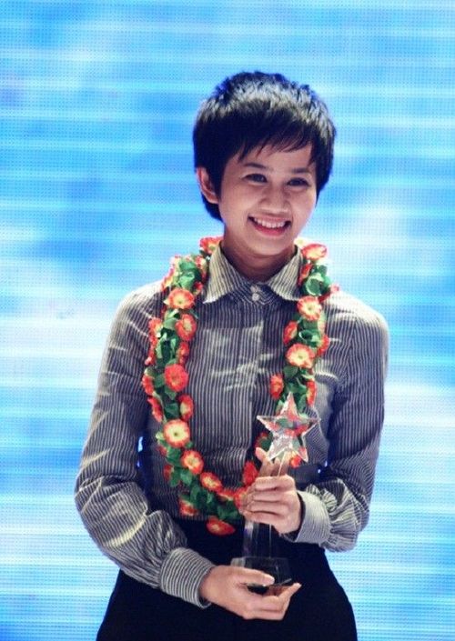 Chính sân khấu Bài hát Việt đã giúp Lê Cát Trọng Lý đến gần hơn với khán giả và âm nhạc.