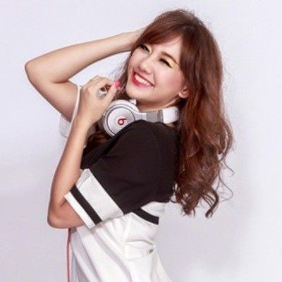 Hari Won có thu nhập "khủng" từ khi tham gia show Việt.