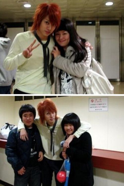 Kim Hee Chul có em trai và em gái.Vấn đề là cả hai đều không có vẻ ngoài như ngôi sao nổi tiếng.
