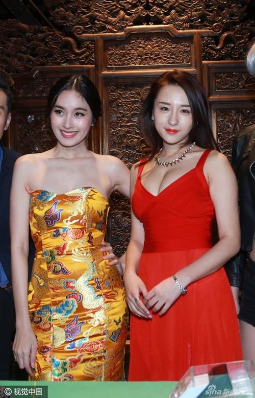 Nong Poy nổi bật không kém Phạm Băng Băng.