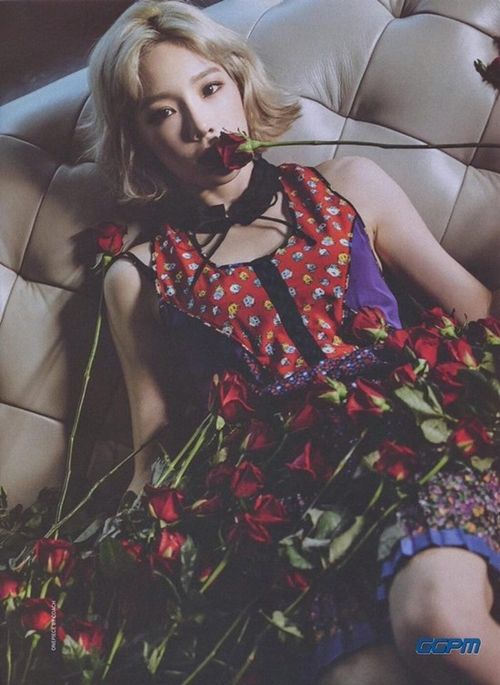 Theo như tin đồn thì solo concert của Tae Yeon sẽ tổ chức tại Olympic Park ngày 23,24/4 .