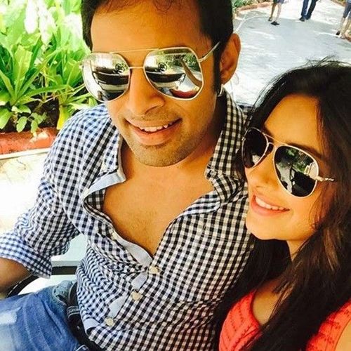 pratyusha-banerjee-with-boyfriend-rahul-raj-singh