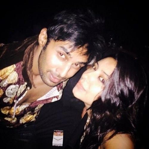 pratyusha-banerjees-selfie-with-rahul-raj-singh