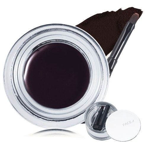 Với giá siêu hạt dẻ tầm 199.000 vnd bạn đã có thể sở hữu the face shop face it maxx eye gel liner là gel liner đạng kẻ viền mắt được chiết xuất từ tinh dầu hạt Argan. với thiết kế cọ vẽ thông minh có thể gấp lại sau khi sử dụng.
