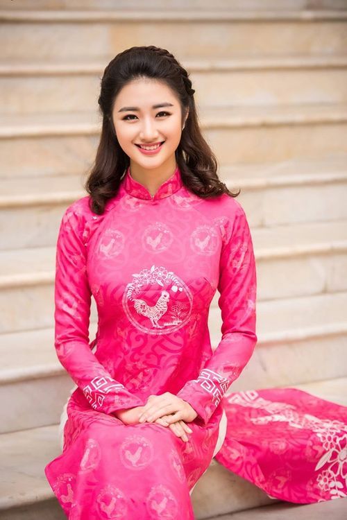 Hoa hậu Bản sắc Việt Thu Ngân bất ngờ kết hôn với doanh nhân hơn 19 tuổi