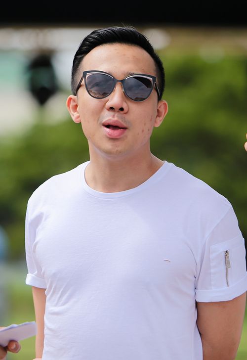 Kể từ sau khi đám cưới với Hari Won, Trấn Thành liên tục chạy show nên không có nhiều thời gian nghỉ ngơi hay đi hưởng tuần trăng mật.