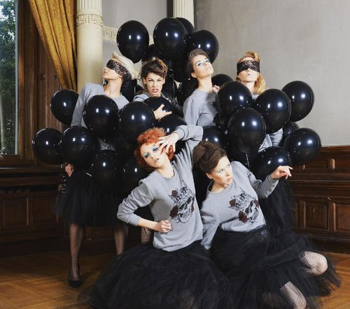 Giải mã sức hút của chiếc váy tulle bay bổng và những cách diện chúng sao cho trendy nhất!