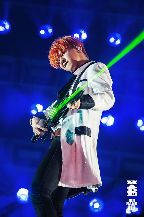 5 điểm đặc biệt khiến G-Dragon cứ lên sân khấu là fan chỉ muốn ‘xin chết’ 5 điểm đặc biệt khiến G-Dragon cứ lên sân khấu là fan chỉ muốn ‘xin chết’
