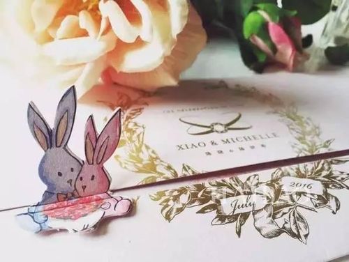 Những tín vật tượng trưng cho tình yêu sâu đậm của cặp đôi Hoa ngữ