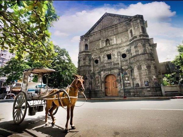 Một kiến trúc tiêu biểu của người Tây Ban Nha tại Manila, nhà thờ Malate được xây dựng với kiến trúc ba - rốc. Đây cũng là một trong những nhà thờ lâu đời nhất tại Philippines