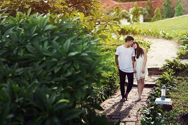Khi nhìn vào lịch biểu diễn dày đặc của The Men và các dự án khác, Việt Huê cảm thấy rất xót, đồng thời khuyên Lê Hoàng nên bớt công việc lại. Tuy nhiên, chàng ca sĩ gốc Đà Nẵng này vẫn tỏ ra tràn đầy năng lượng thực hiện những kế hoạch ấp ủ.