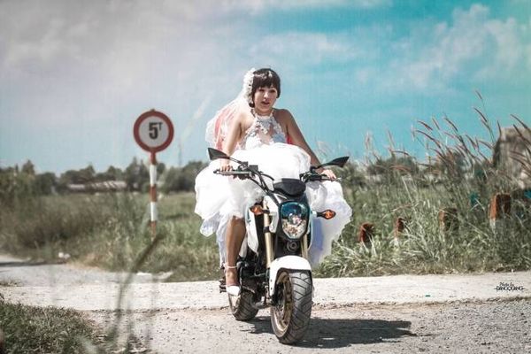 Thuy Nga (12)