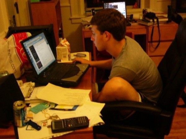 Ký túc xá trường Harvard là nơi mà sau này Zuckerberg đã thai nghén và cho ra đời mạng xã hội lớn nhất hành tinh.