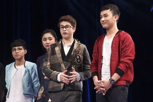NTK Le Van Thao va ca si Loki Bao Long (2)