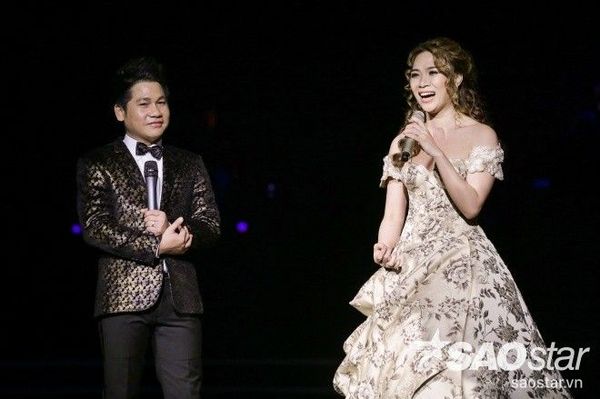 Mỹ Tâm hát nhạc kịch cùng Trọng Tấn.