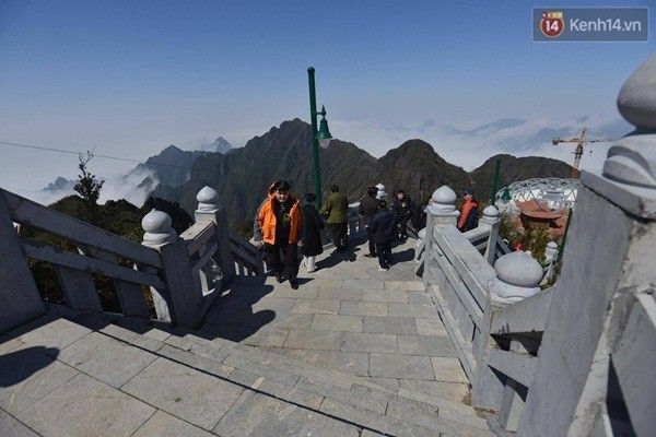 600 bậc thang đều đã được làm nhám để tránh trơn trượt cho du khách.