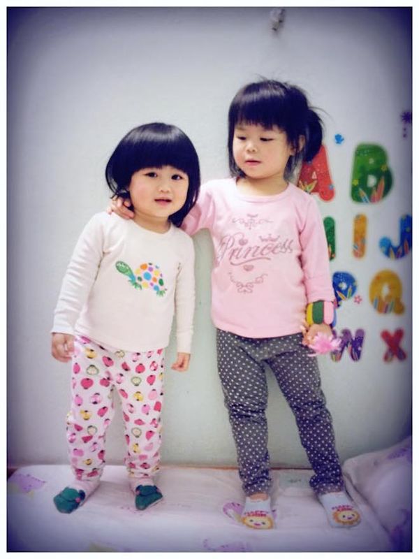 Miu & em Moon.