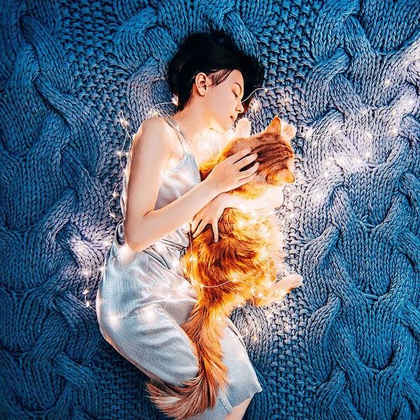 Nhưng cũng nhờ thế mà Kristina mới có cơ hội chụp những bức ảnh đẹp cho Kotleta.