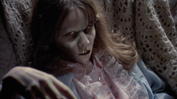 Một số hiệu ứng CGI được thêm vào bản phim tái phát hành năm 2000 của siêu phẩm The Exorcist.