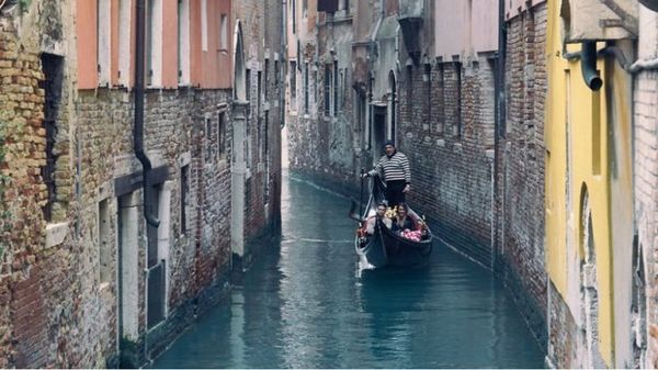 Thành phố Venice - mang vẻ đẹp bình yên, tĩnh lặng.