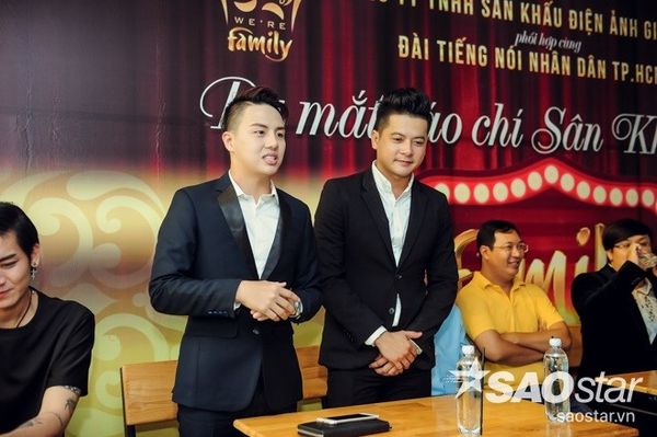 Cả hai phát biểu trong buổi họp báo.