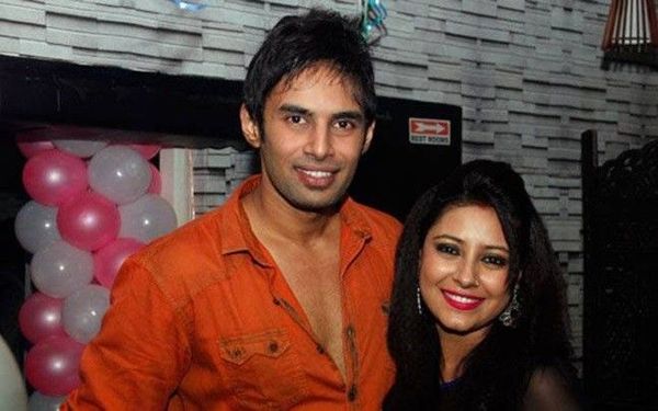 pratyusha-story