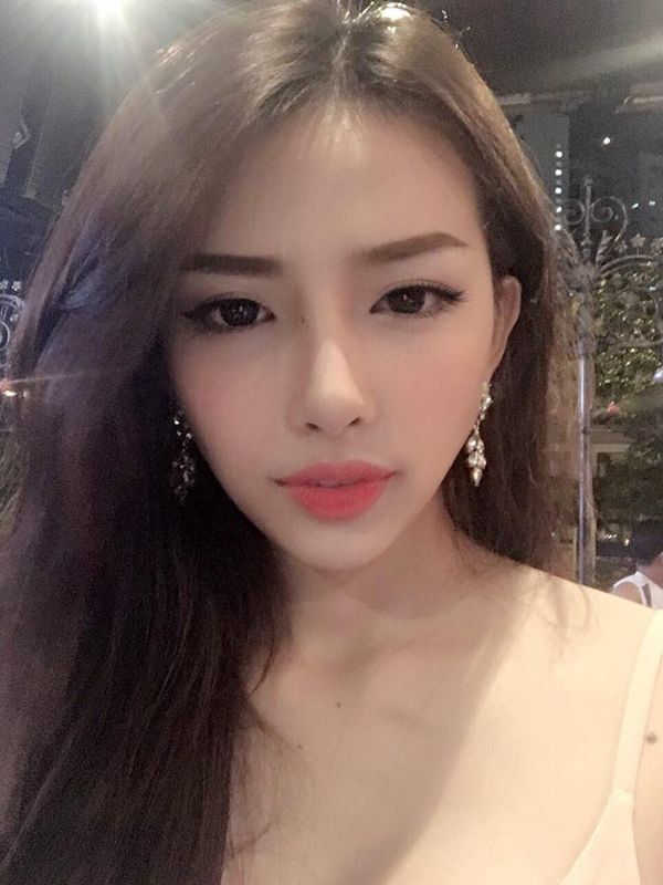 ‘Đổ rầm’ trước cô bạn gái siêu nóng bỏng của ca sĩ Phan Mạnh Quỳnh