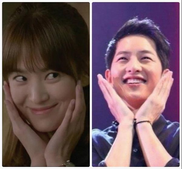 Đến tạo dáng cũng y hệt nhau Có phải hay không khi sinh ra Song Joong Ki và Song Hye Kyo đã có cái duyên với nhau? Nếu để ý chúng ta rất dễ đễ nhận thấy điều này, bởi cả hai luôn có những cử chỉ và hành động không khác đối phương một chút nào.