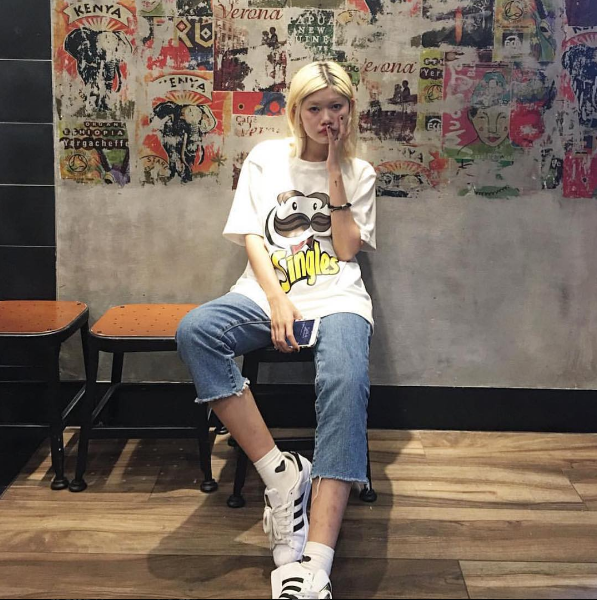 6 cách phối đồ giúp bạn luôn đẹp khi diện giày sneaker cổ cao 6 cách phối đồ giúp bạn luôn đẹp khi diện giày sneaker cổ cao