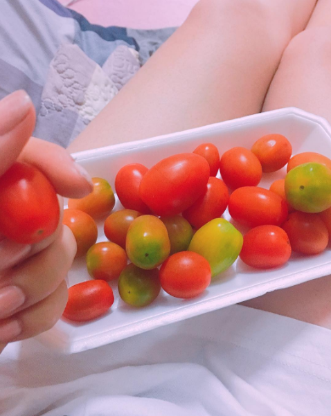 - Không ăn sau 6h tối. Uống 2 lít nước mỗi ngày