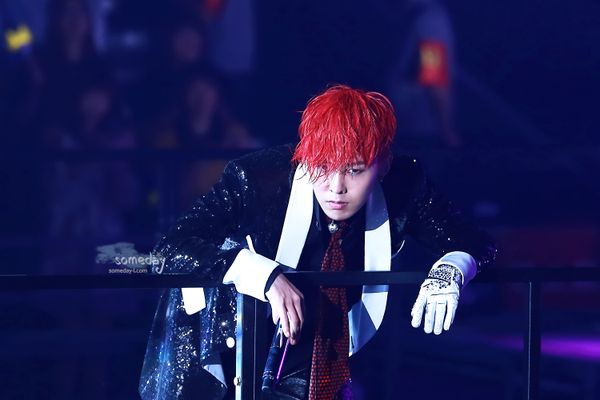 5 điểm đặc biệt khiến G-Dragon cứ lên sân khấu là fan chỉ muốn ‘xin chết’ 5 điểm đặc biệt khiến G-Dragon cứ lên sân khấu là fan chỉ muốn ‘xin chết’