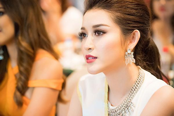 Huyền My chính thức được cấp phép tham dự Miss Grand International 2017 170418starhuyenmy-9