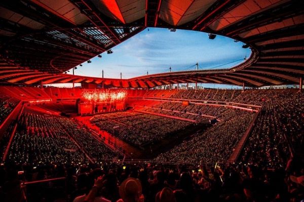 Fan G-Dragon ‘rần rần’ khi cơ hội đến với World Tour 2017 ngày càng rộng mở Fan G-Dragon ‘rần rần’ khi cơ hội đến với World Tour 2017 ngày càng rộng mở