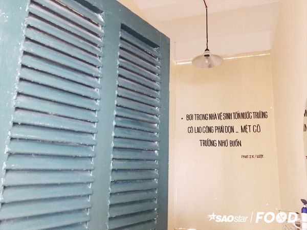 Trở về thời học sinh với quán cà phê giống trường học như đúc