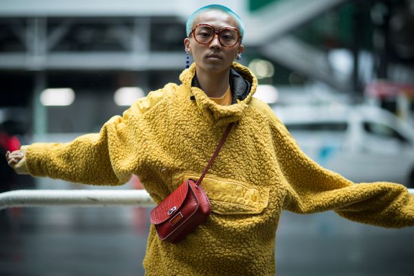Trào lưu thập niên 70 phong toả ‘sàn diễn’ đường phố Tokyo Fashion Week Trào lưu thập niên 70 phong toả ‘sàn diễn’ đường phố Tokyo Fashion Week