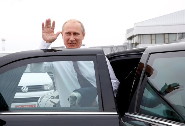 Siêu xe chống đạn triệu đô của Tổng thống Putin