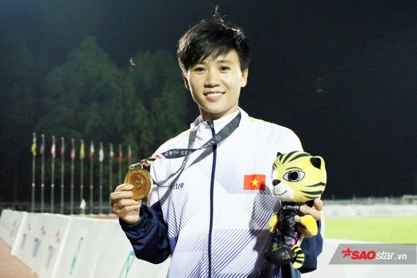 Phi Sơn, Công Phượng, Tuyết Dung có cơ hội giành Quả bóng Vàng 2017 - Ảnh 2.