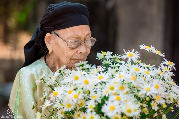 Bộ ảnh cúc họa mi ‘phiên bản’ bà ngoại khiến người ta phải mỉm cười ngay lập tức! - Ảnh 8.