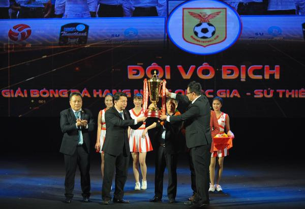 Phi Sơn, Văn Quyết, Công Phượng không có mặt trong ĐHTB V.League 2017 - Ảnh 7.