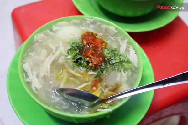Bạn đã ăn thử súp cua nhà thờ Đức Bà hơn 20 năm tuổi tại Sài Gòn chưa? - Ảnh 6.