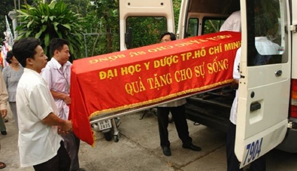 Chuyện về 80 người hiến xác cho y học sau khi qua đời ở miền Tây