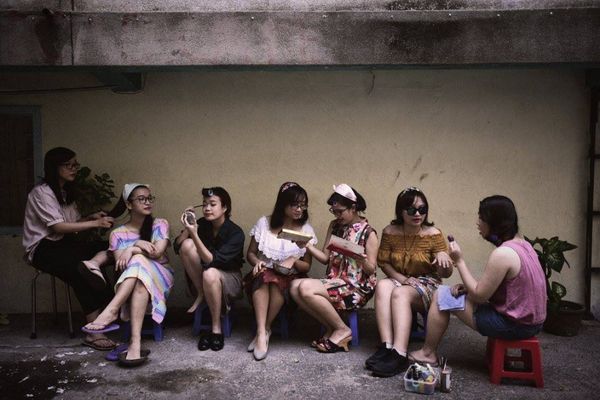 Những bộ ảnh ‘lầy lội’ và sáng tạo nhất mùa kỷ yếu năm nay - Ảnh 3.