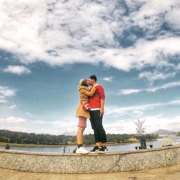 Bộ ảnh siêu nhắng nhít của cặp đôi ở Đà Lạt gợi nhớ trào lưu ‘nắm tay em đi khắp thế gian’ 38